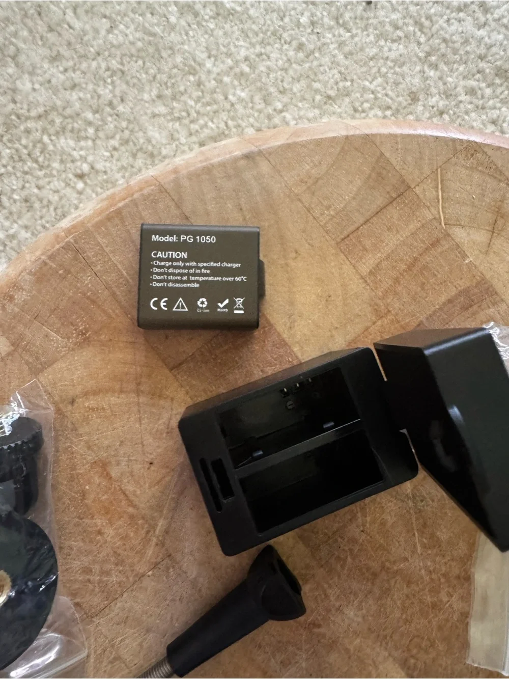 AKASO BRAVE 4 Action Camera Box - Black